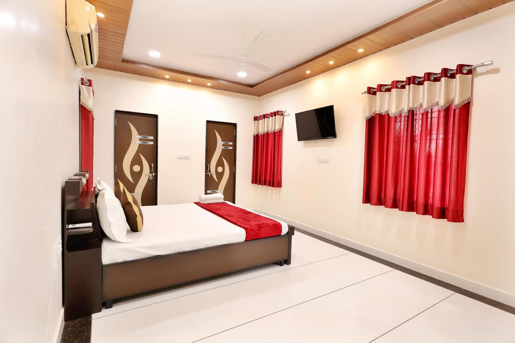 Manas Resort By Rudrakshi Udaipur Exterior photo