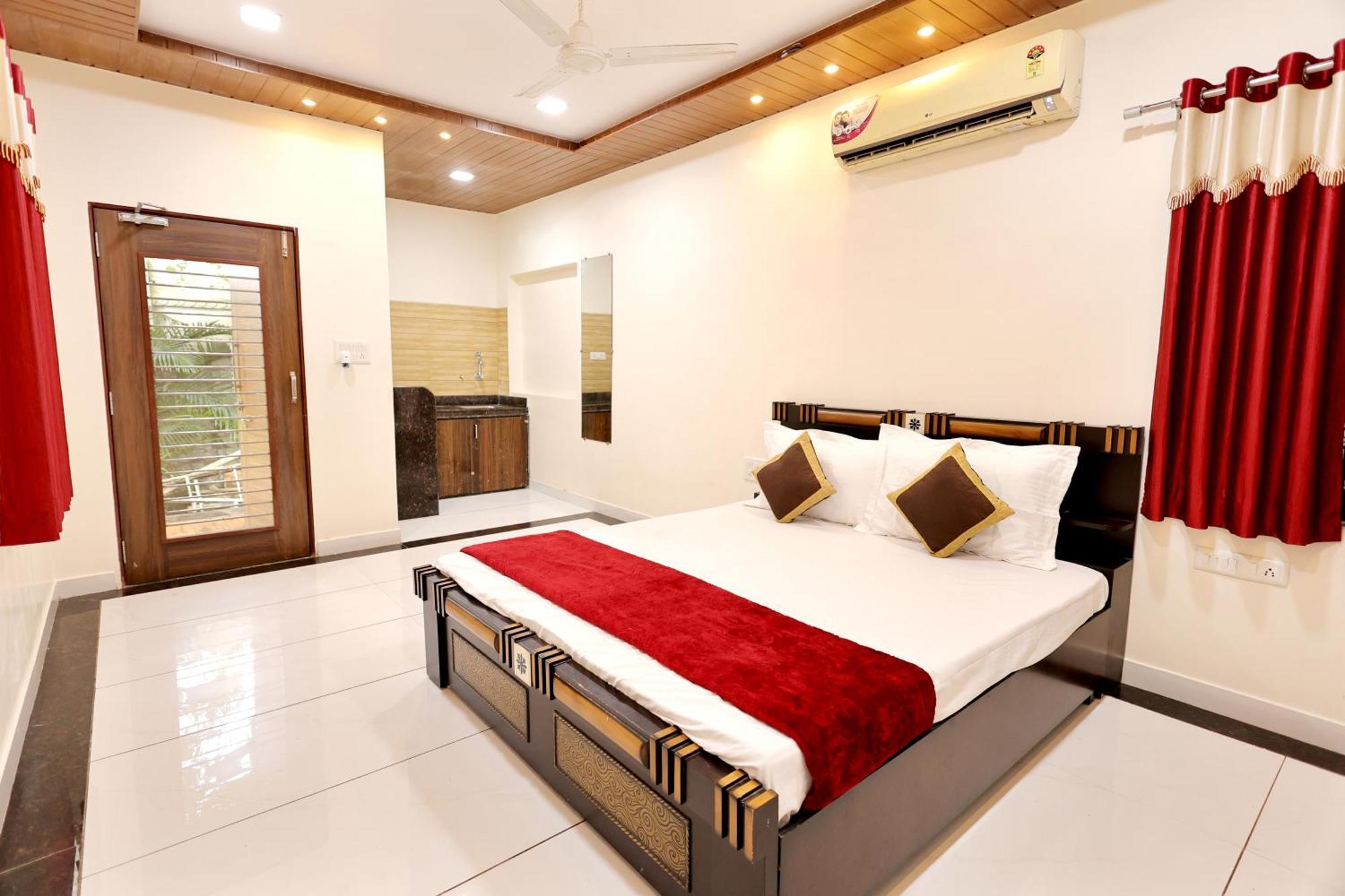Manas Resort By Rudrakshi Udaipur Exterior photo